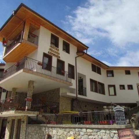 Къща за гости Камината Триград Экстерьер фото