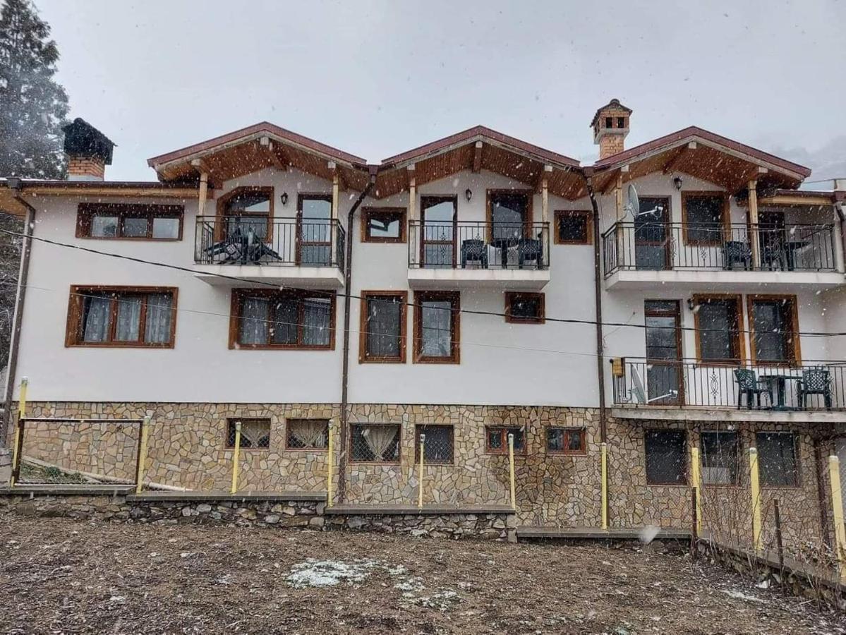 Къща за гости Камината Триград Экстерьер фото
