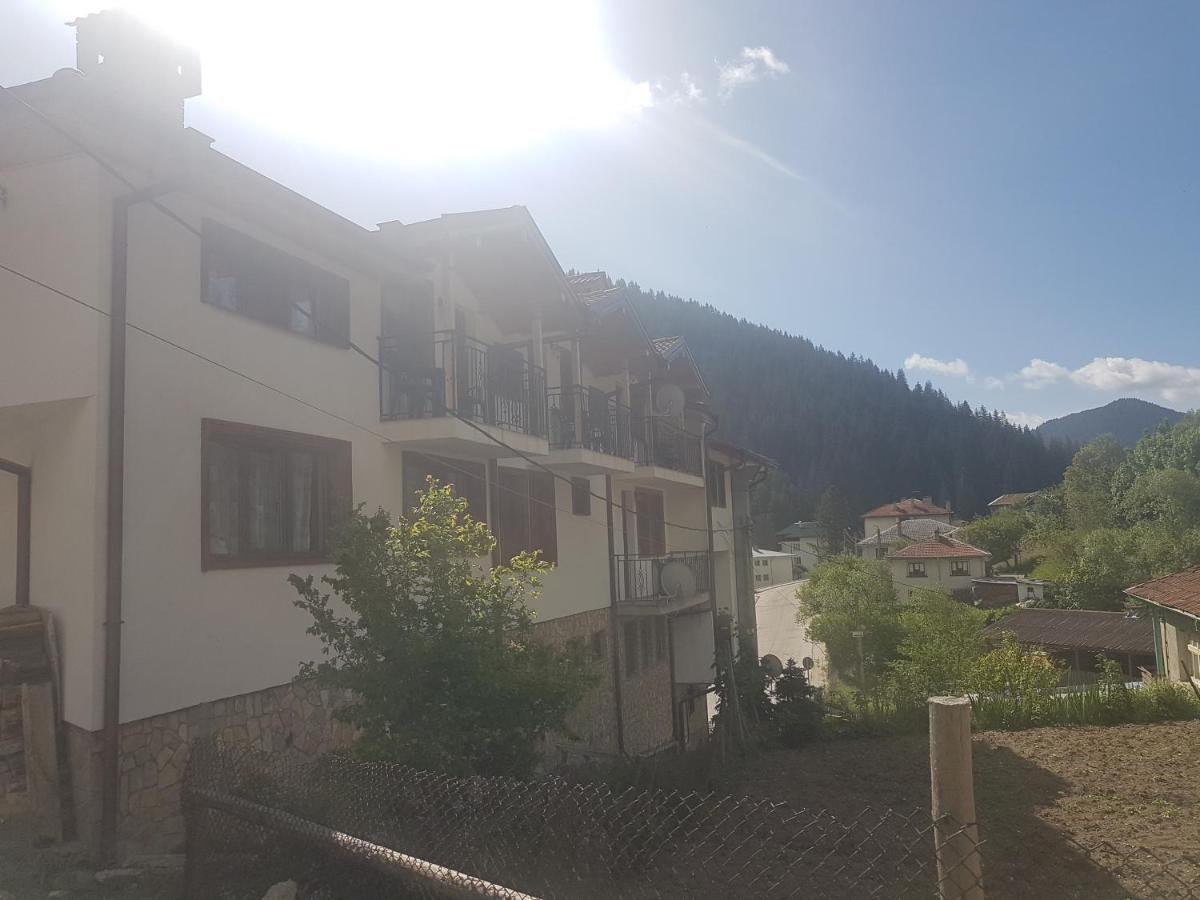 Къща за гости Камината Триград Экстерьер фото